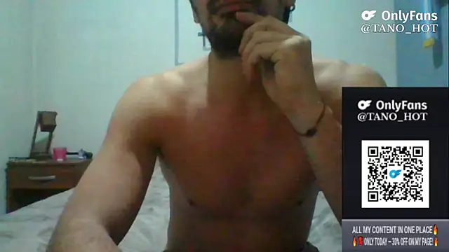 Snapshot of italianbighorse22 chatting on October 14, 2025, 2:56 am italianbighorse22 online show from October 14, 2025, 2:56 am