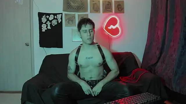 Antonello Vannucci online show from January 11, 2025, 8:21 pm