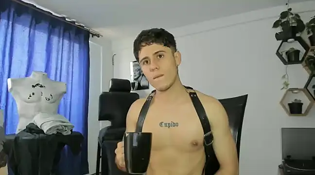 Antonello Vannucci online show from March 12, 2025, 9:35 pm