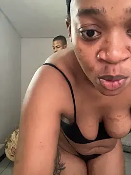 Snapshot of beverlyxxxx chatting on November 11, 2025, 12:44 pm beverlyxxxx online show from November 11, 2025, 12:44 pm