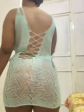 Snapshot of beverlyxxxx chatting on January 10, 2025, 7:43 pm beverlyxxxx online show from January 10, 2025, 7:43 pm