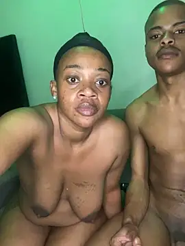 Snapshot of beverlyxxxx chatting on November 5, 2025, 11:19 pm beverlyxxxx online show from November 5, 2025, 11:19 pm