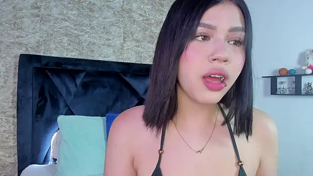 Snapshot of Lily_Woodz chatting on November 4, 2025, 7:06 pm Lily Woodz online show from November 4, 2025, 7:06 pm