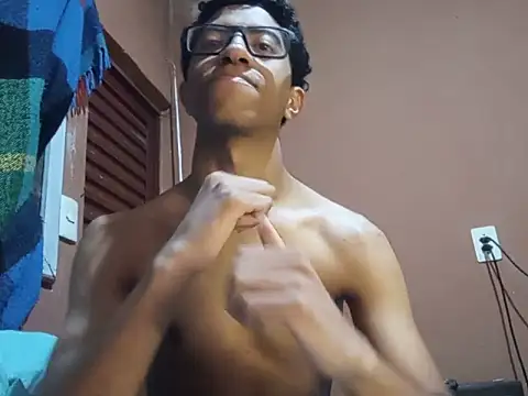 matheusroger online show from May 28, 2026, 3:25 am