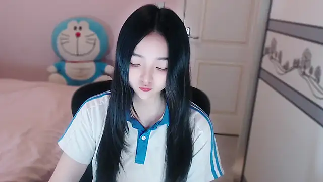 Snapshot of xiao-xiao-D chatting on November 12, 2025, 6:28 am xiao-xiao-D online show from November 12, 2025, 6:28 am