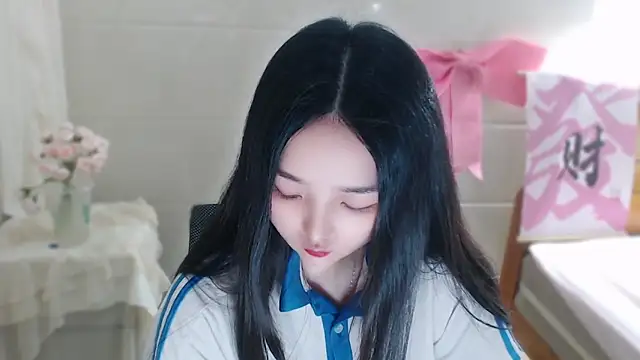 xiao-xiao-D online show from April 16, 2026, 4:57 am