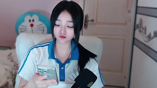 Snapshot of xiao-xiao-D chatting on March 11, 2025, 3:23 pm xiao-xiao-D online show from March 11, 2025, 3:23 pm