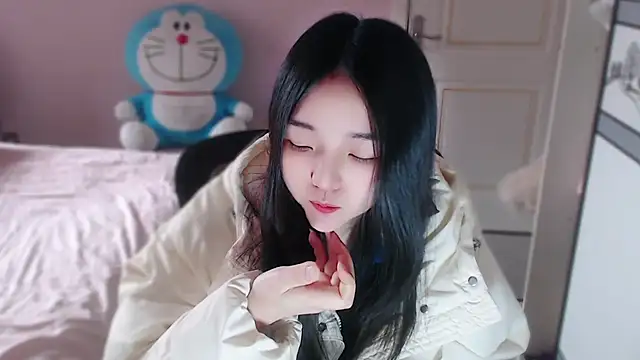 Snapshot of xiao-xiao-D chatting on December 4, 2025, 5:39 am xiao-xiao-D online show from December 4, 2025, 5:39 am