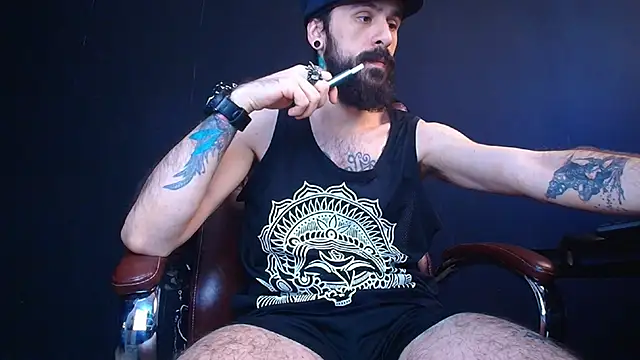 AxelColton online show from March 9, 2025, 5:44 am