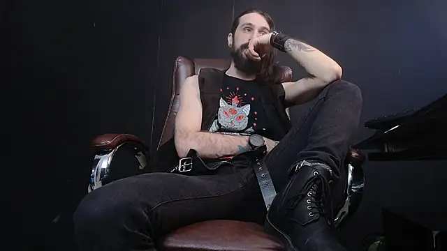 AxelColton online show from February 13, 2025, 12:32 pm