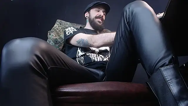 AxelColton online show from February 20, 2025, 5:44 am