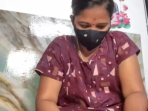 Tamil Sanjana  online show from November 27, 2025, 1:33 pm