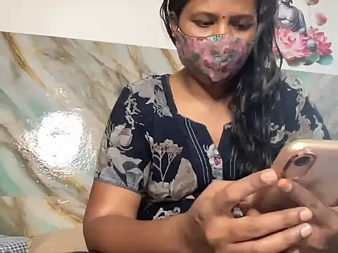 Tamil Sanjana  online show from September 24, 2025, 6:42 am