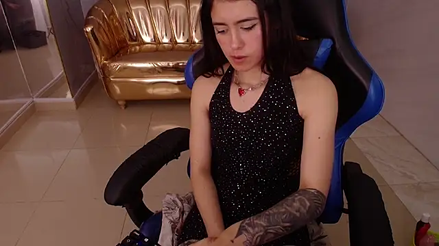 Snapshot of honey_torres_sub chatting on November 22, 2025, 1:37 am honey torres sub online show from November 22, 2025, 1:37 am