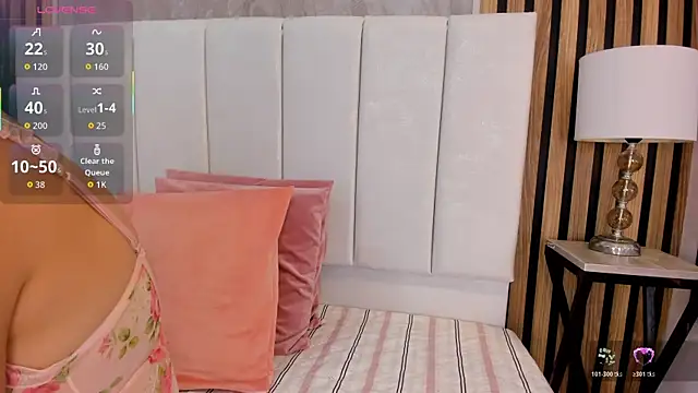 Snapshot of Samantha_Good chatting on November 17, 2025, 12:09 pm Samantha Good online show from November 17, 2025, 12:09 pm