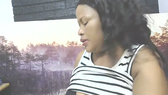 Snapshot of xxxsexyboobs chatting on January 21, 2025, 5:20 pm xxxsexyboobs online show from January 21, 2025, 5:20 pm