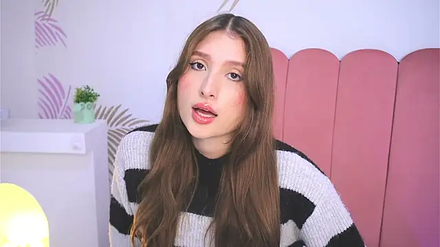 Snapshot of Daisha_Riley chatting on February 20, 2025, 12:25 pm Daisha Riley online show from February 20, 2025, 12:25 pm