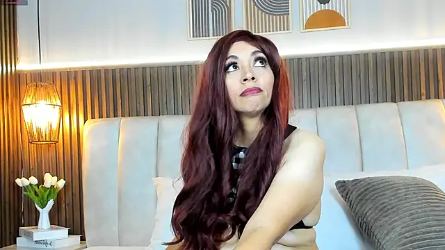 PerlaPreciosa online show from April 9, 2026, 4:03 am