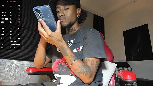 JhonyMiller  online show from March 19, 2026, 9:04 pm