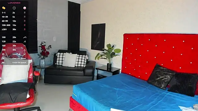 Snapshot of JhonyMiller_ chatting on April 30, 2026, 8:38 pm JhonyMiller online show from April 30, 2026, 8:38 pm