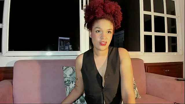 Snapshot of loladupont chatting on September 15, 2025, 3:07 am loladupont online show from September 15, 2025, 3:07 am