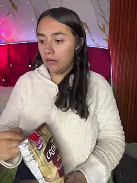 Snapshot of michell_boobs_ chatting on October 27, 2025, 1:56 pm michell boobs online show from October 27, 2025, 1:56 pm