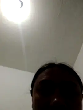 Snapshot of michell_boobs_ chatting on December 1, 2025, 11:33 am michell boobs online show from December 1, 2025, 11:33 am