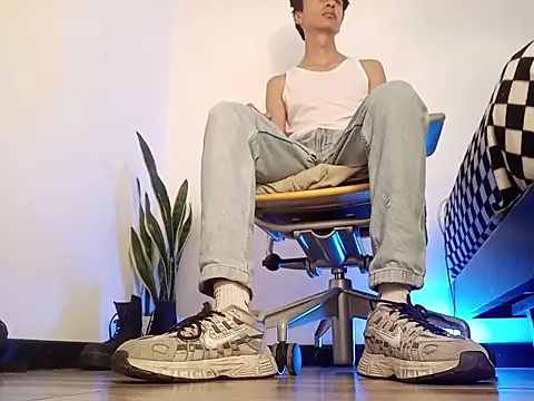 codysmith online show from November 8, 2025, 12:52 pm