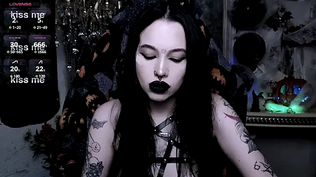 alexx succubus online show from October 23, 2025, 5:11 pm