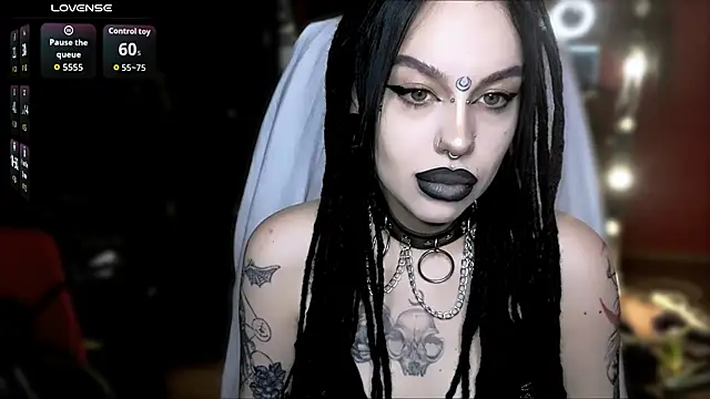 alexx succubus online show from April 8, 2026, 11:28 pm