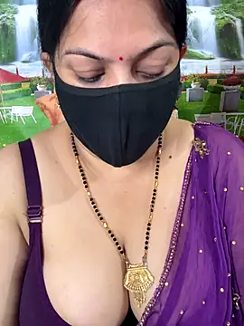 FlatVincy4 online show from October 16, 2025, 3:48 am