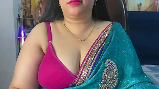 FlatVincy4 online show from March 2, 2026, 1:29 pm