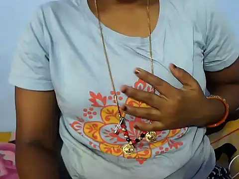 Snapshot of telugu_indhu_0001 chatting on October 4, 2025, 4:25 am telugu indhu 0001 online show from October 4, 2025, 4:25 am