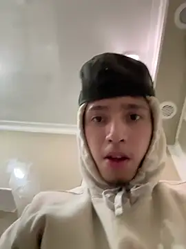 qbaby96 online show from February 27, 2025, 5:29 am