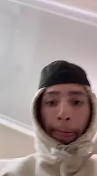 qbaby96 online show from March 19, 2025, 10:11 am