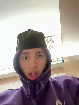 qbaby96 online show from February 12, 2025, 11:18 am