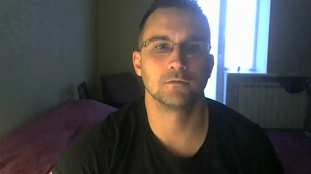 Snapshot of Sanderx chatting on February 4, 2025, 10:21 am Sanderx online show from February 4, 2025, 10:21 am