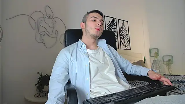 Devin Jay online show from January 28, 2025, 7:53 pm