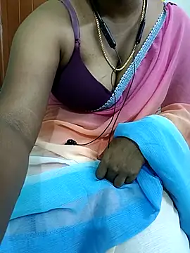 Snapshot of Tamilbigboobie chatting on March 2, 2025, 11:17 pm Tamilbigboobie online show from March 2, 2025, 11:17 pm