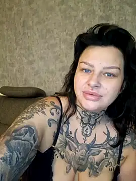 CurvyCannabisQueen online show from January 22, 2025, 4:13 am