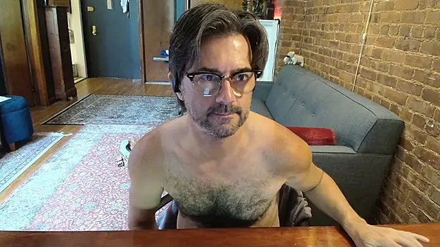 Snapshot of Johnny_Bottoms chatting on June 19, 2026, 1:50 pm Johnny Bottoms online show from June 19, 2026, 1:50 pm