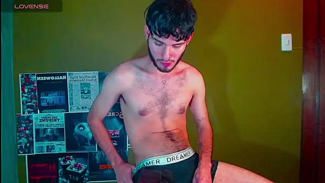 gato444  online show from January 4, 2025, 7:45 am