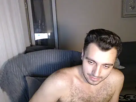 Snapshot of handsomeee04 chatting on September 17, 2025, 5:04 pm handsomeee04 online show from September 17, 2025, 5:04 pm