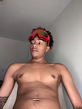 Snapshot of Boy_cock18 chatting on May 16, 2026, 7:18 am Boy cock18 online show from May 16, 2026, 7:18 am