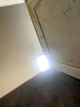 ekskekejejej online show from October 9, 2025, 8:20 pm