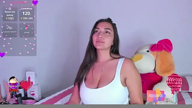 Snapshot of Sara_Smitthh6 chatting on January 14, 2025, 12:00 am Sara Smitthh6 online show from January 14, 2025, 12:00 am