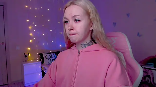 Naughty Mable online show from April 12, 2026, 12:03 am