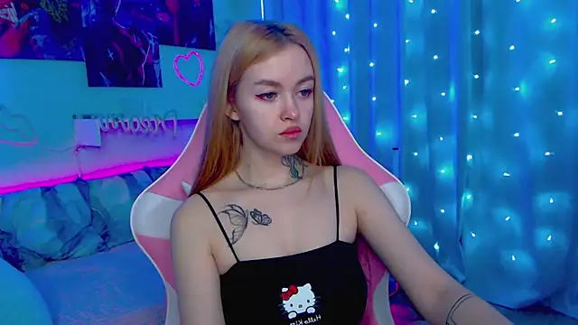 Snapshot of Naughty_Mable chatting on February 27, 2025, 12:36 am Naughty Mable online show from February 27, 2025, 12:36 am