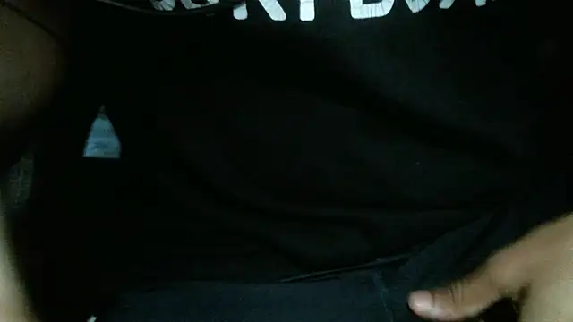 MelHorny03 online show from October 6, 2025, 10:32 pm