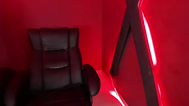 Snapshot of Abril_jones10 chatting on January 18, 2025, 5:37 pm Abril jones10 online show from January 18, 2025, 5:37 pm